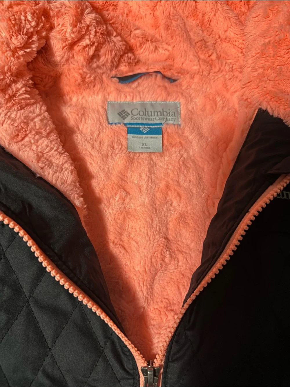 Columbia Black Quilted Jacket with Coral Accents - Picture 4 of 5